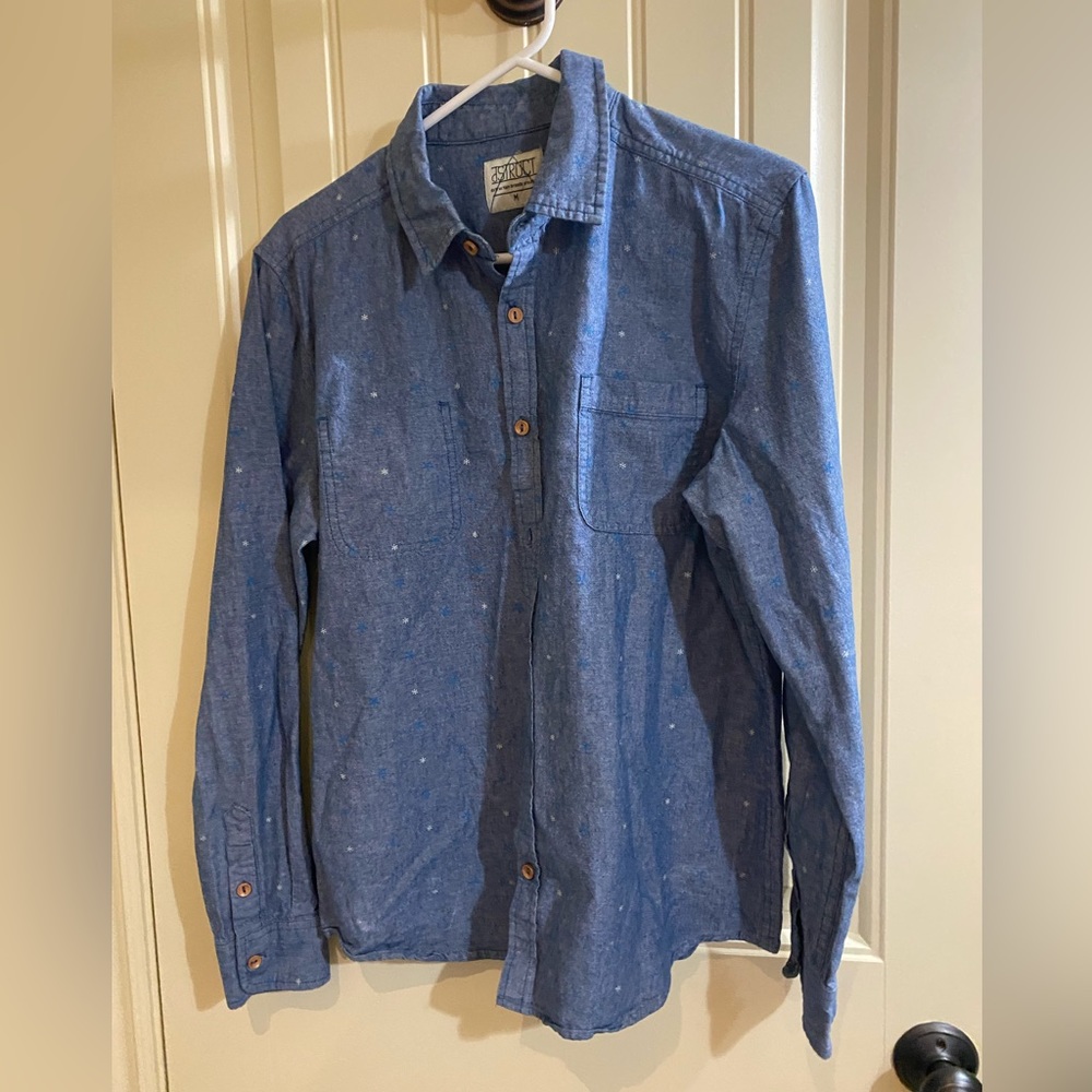Dstruct men’s button down